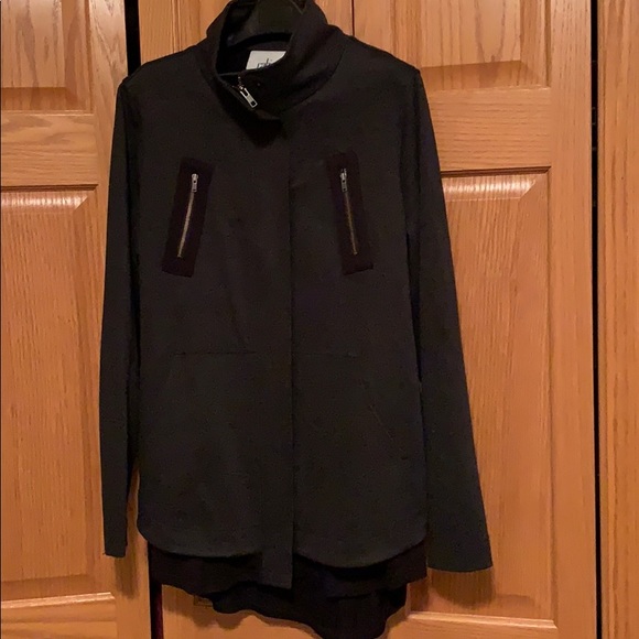 CAbi Mesh Back Jacket - Picture 2 of 5